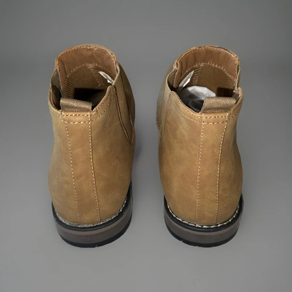Perry Ellis these perry